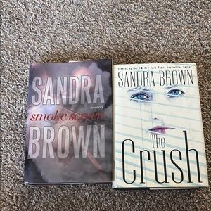 Sandra Brown Book Set - Smoke Screen & The Crush